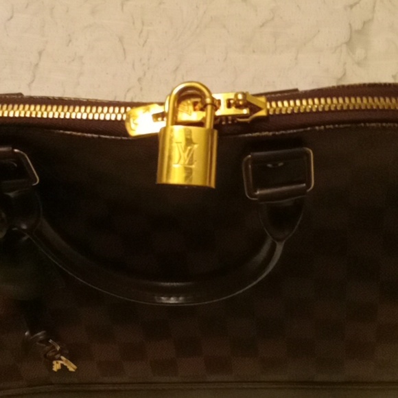Louis Vuitton Paris purse - Picture 2 of 3